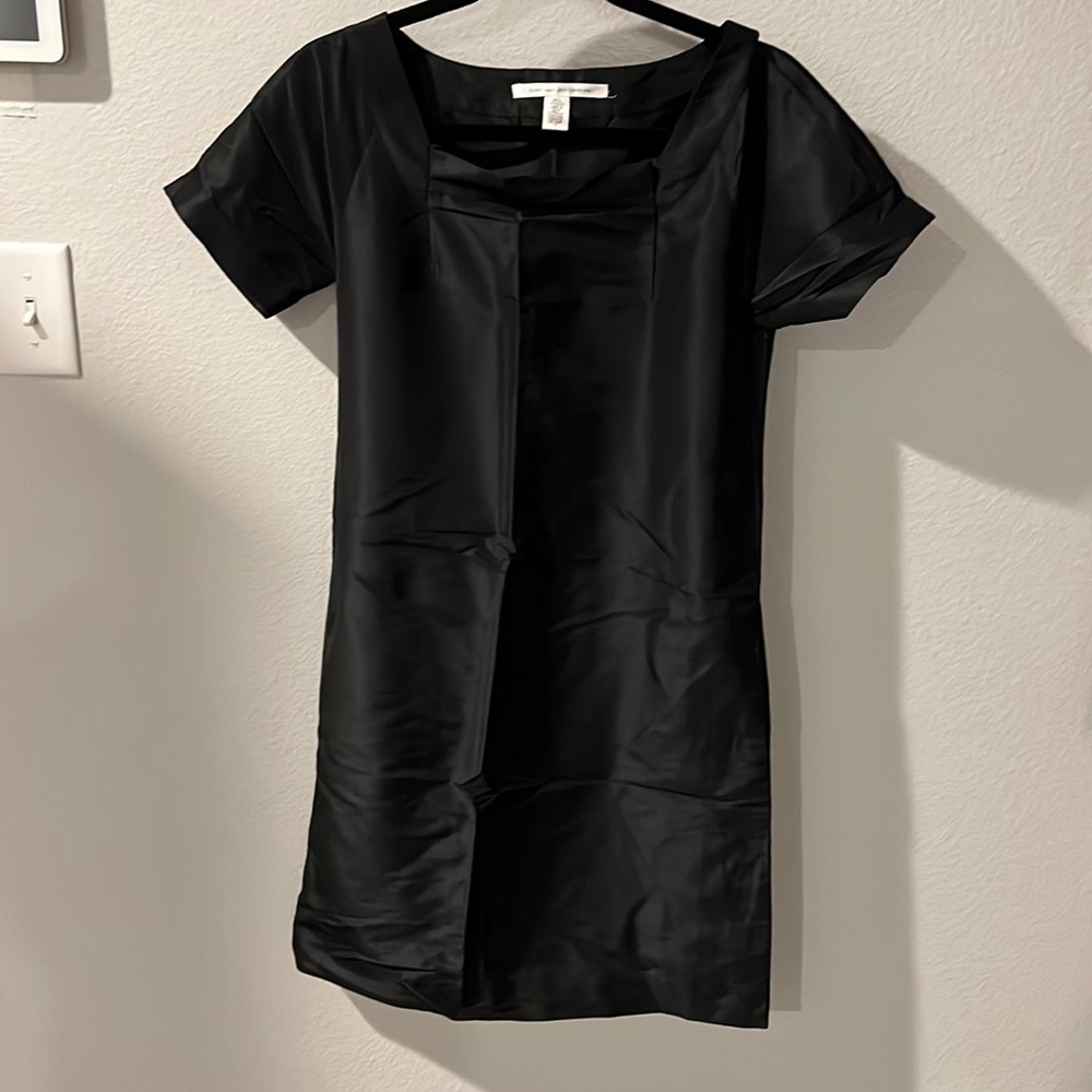 Vintage Diane VonFurstenberg size 2
